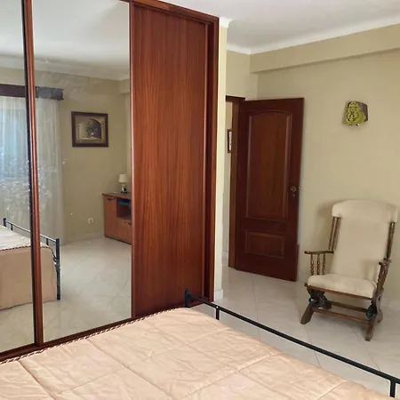 First Floor 2 Bedrooms Pool * Portimao